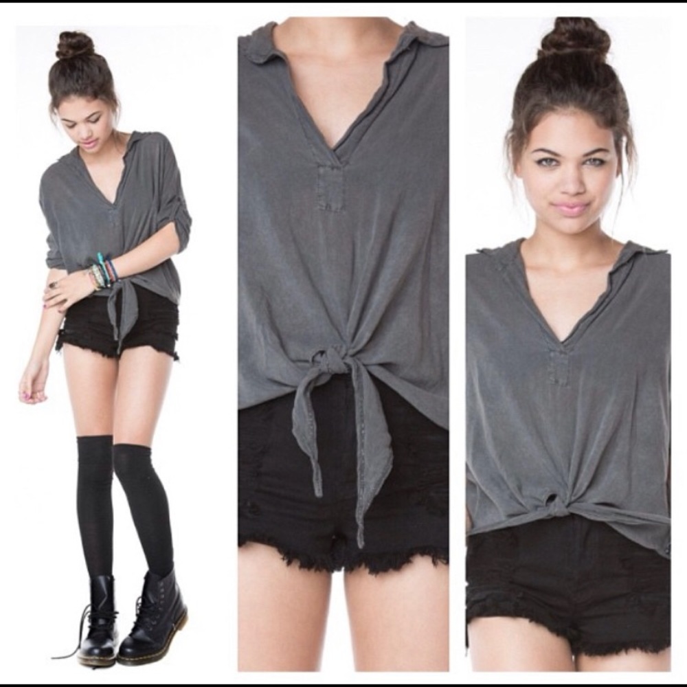 Brandy Melville Simona top s